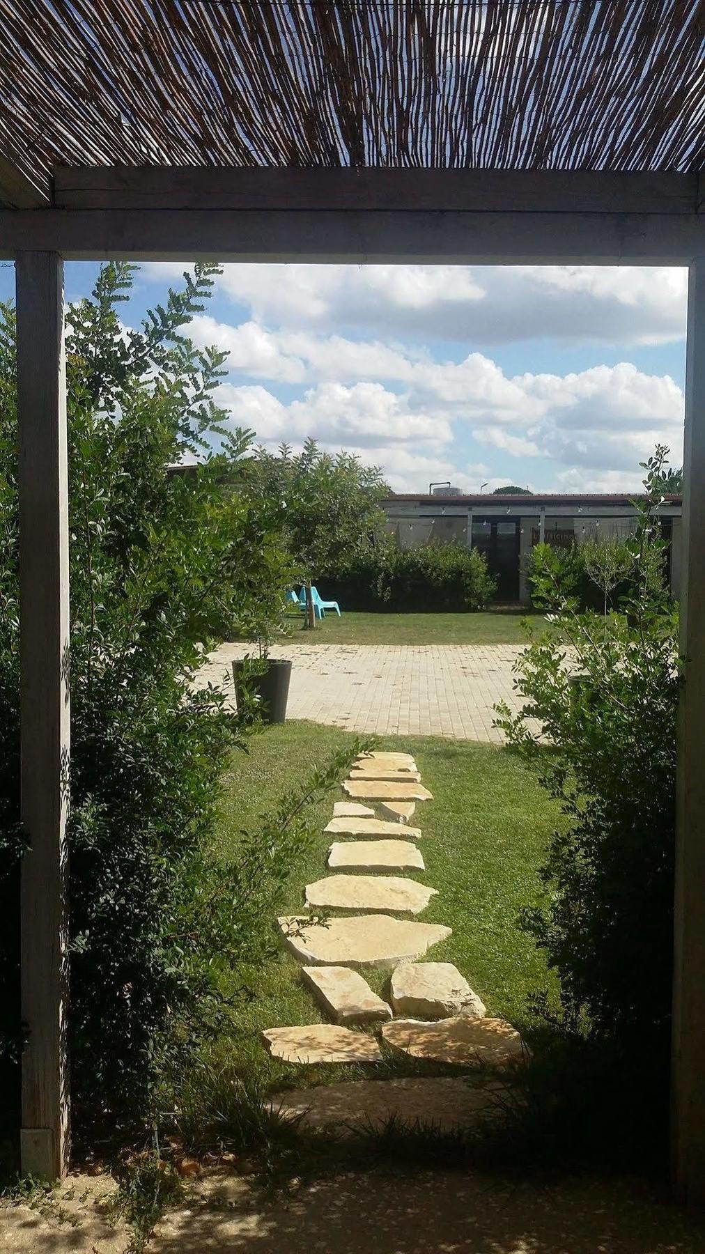 לינה וארוחת בוקר מנדוריה Mazzara Farm מראה חיצוני תמונה